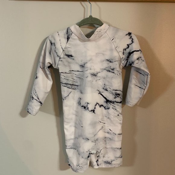 Marble Black & White Wetsuit - Picture 1 of 1